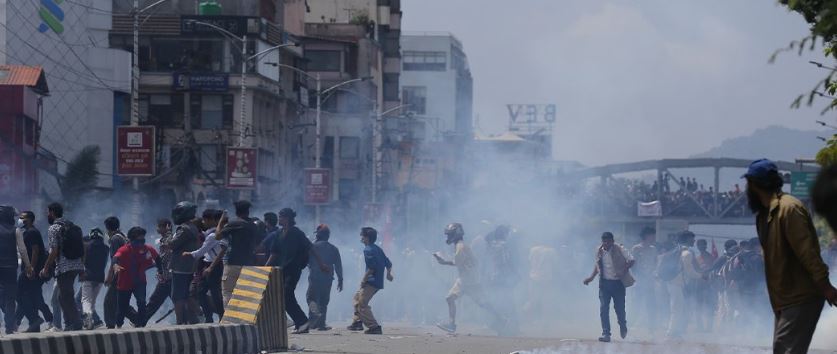 बानेश्वरमा हिंसात्मक बन्यो आन्दोलन, २ जनाको मृत्यु