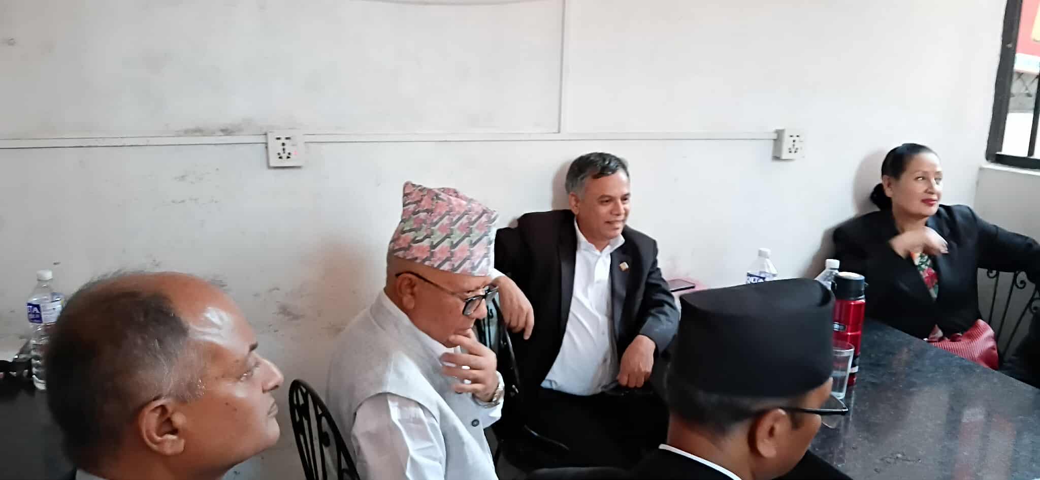 माधव नेपालको थुनछेक बहस सकियो, क्यान्टिनमा आदेश पर्खिँदै