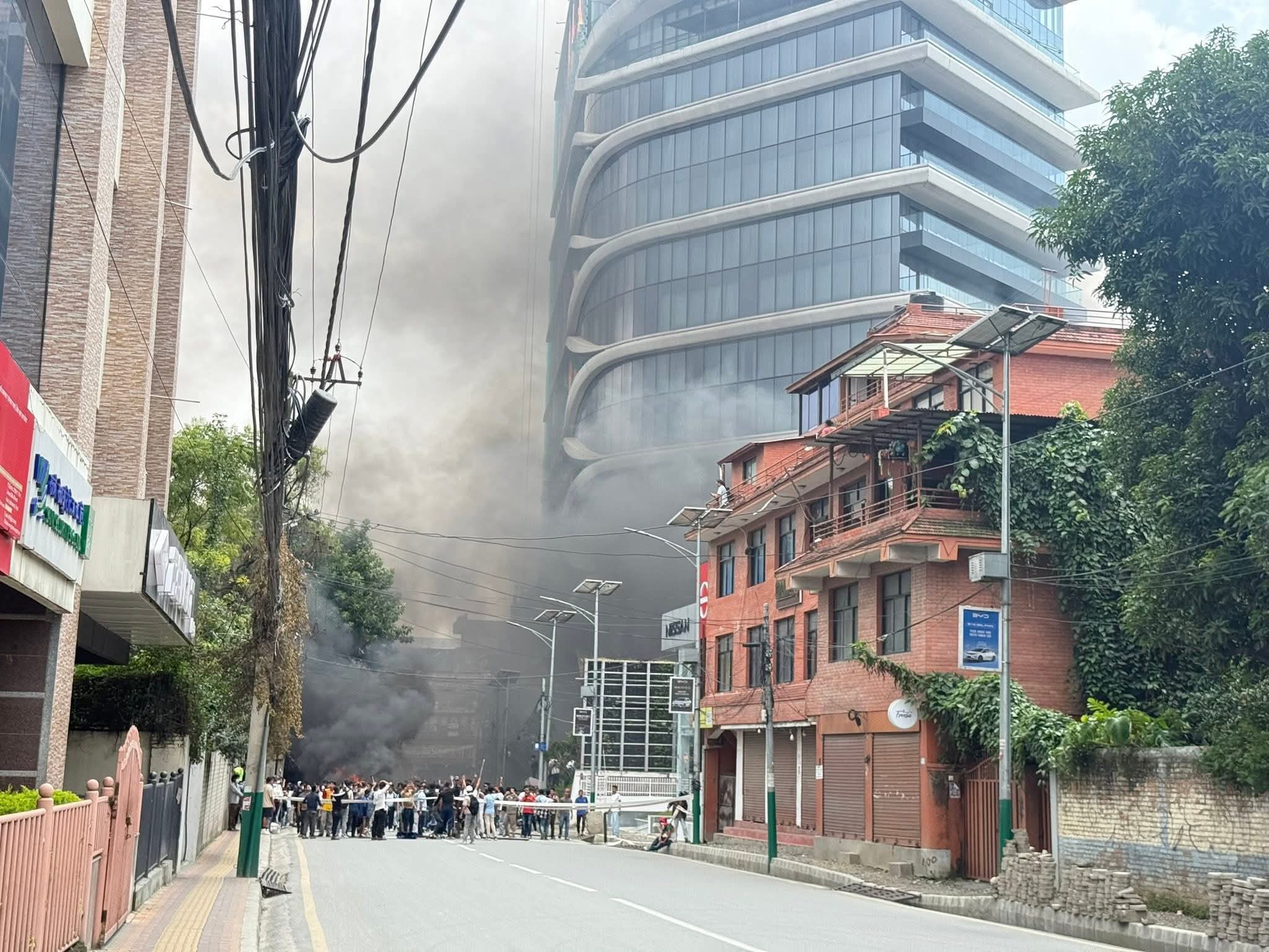 होटल हिल्टनमा आगजनी