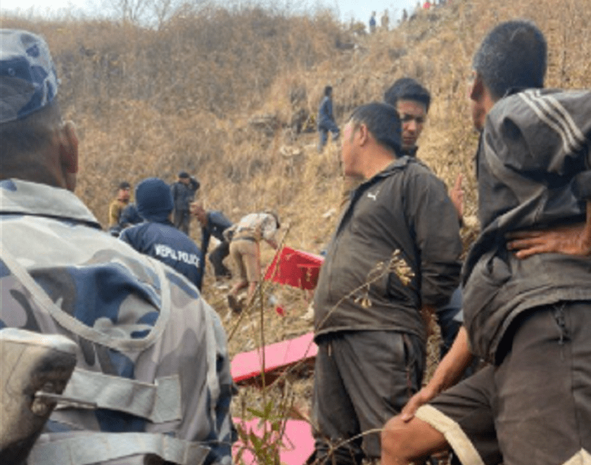 रामेछापमा निर्वाचन अधिकृत बोकेको गाडी दुर्घटना