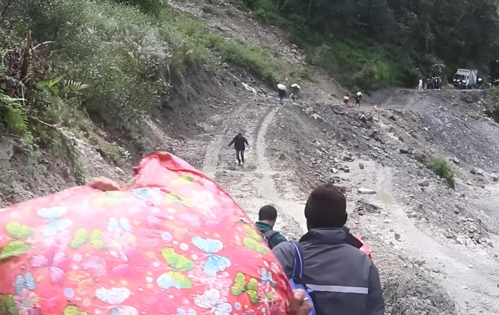 एक महिनापछि खुल्यो अरनिको राजमार्ग