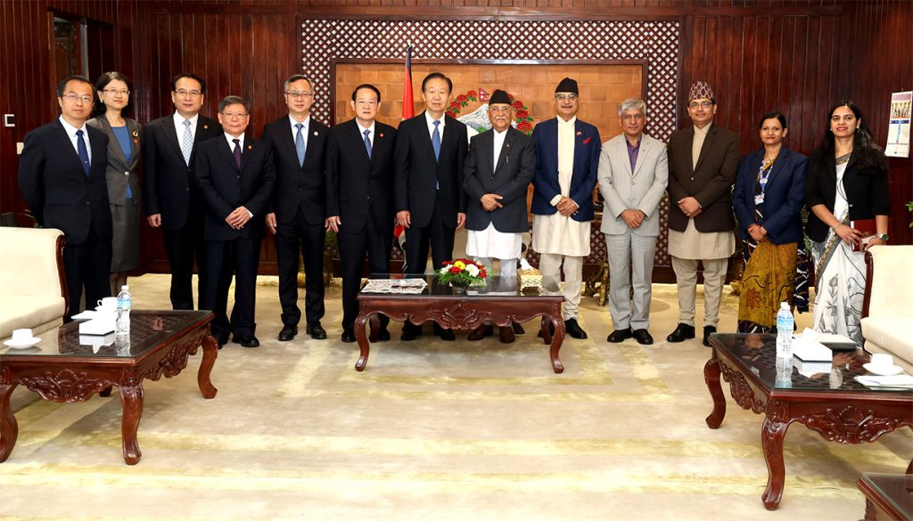 चिनियाँ जनकांग्रेसका उपाध्यक्ष र प्रधानमन्त्री ओलीविच भेटवार्ता