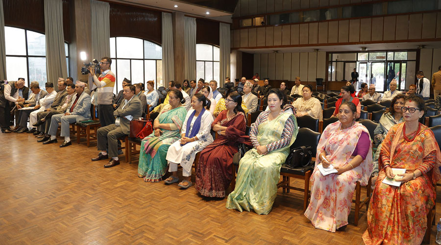 नीति तथा कार्यक्रमलाई रचनात्मक सुझावसहित समर्थन गर्ने कांग्रेसको निर्णय