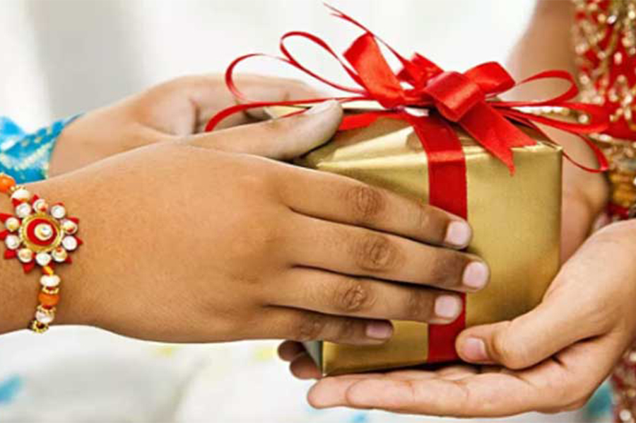 राष्ट्रपति, प्रधानमन्त्री, सभामुख, प्रधानन्यायाधीश लगायतले उपहार लिन नपाउने प्रस्ताव