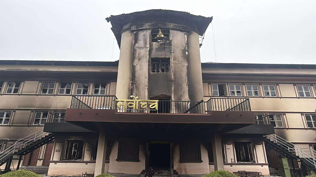 सर्वोच्च अदालतमा मुद्दाको सुनुवाइ अनिश्चितकालका लागि स्थगित