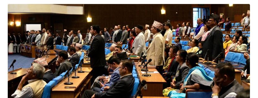 विपक्षी दलहरुले आज पनि मागे गृहमन्त्रीको राजीनामा, बैठक आधा घण्टालाई स्थगित