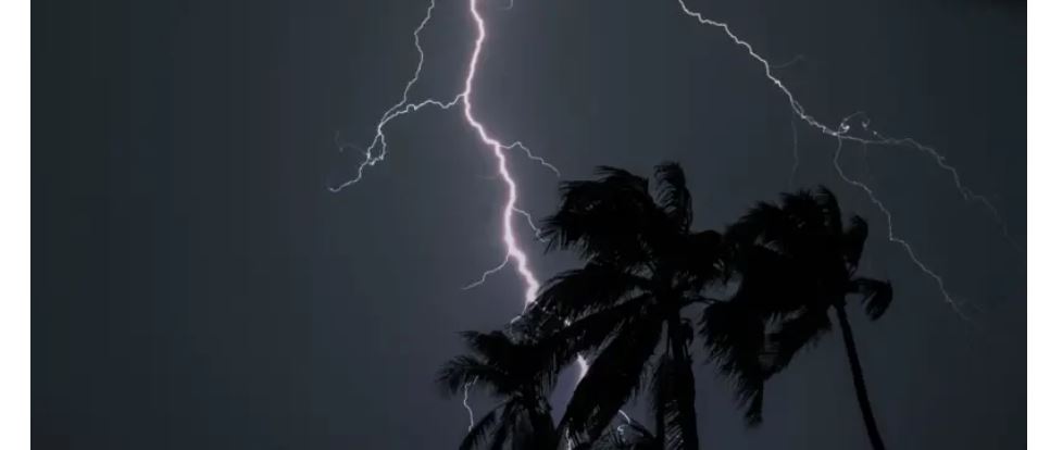 किरिया बसेको घरमा चट्याङ पर्दा एक जनाको मृत्यु, ७ जना घाइते