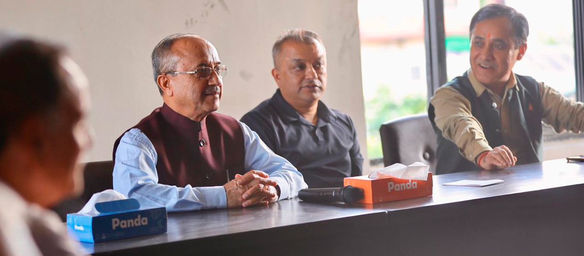 खड्काको अध्यक्षतामा कांग्रेस पदाधिकारी बैठक जारी