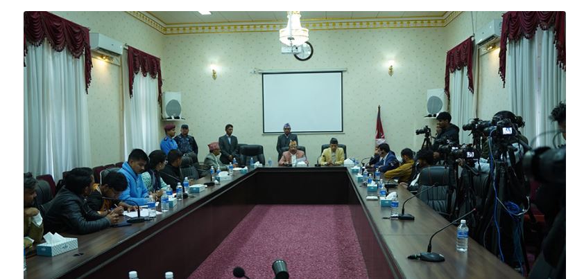 निर्वाचन आयोग र राजनीतिक दलहरुविच छलफल सुरु