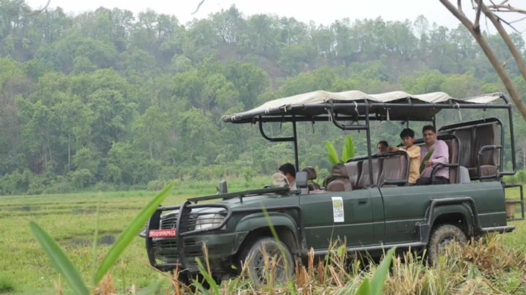 असार १५ देखि चितवन राष्ट्रिय निकुञ्जभित्र ३ महिनासम्म जिप सफारी बन्द हुने