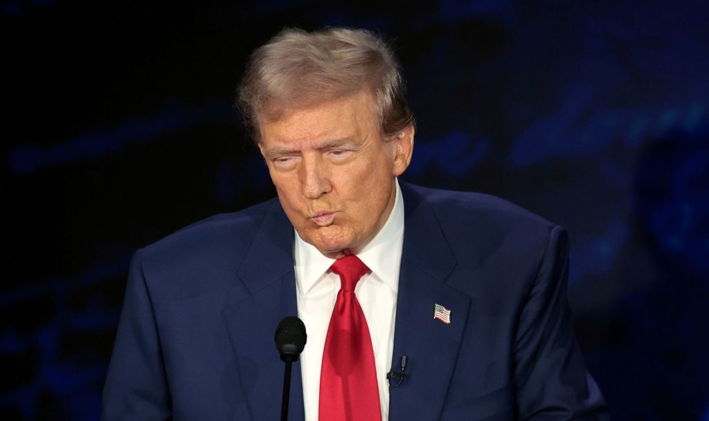 सिरियामाथि अमेरिकी प्रतिबन्ध हटाउने ट्रम्पको घोषणा