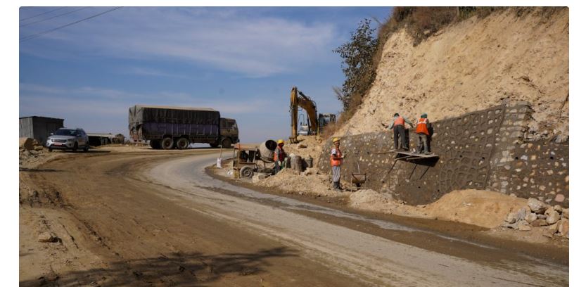 नागढुंगा–पिपलामोड सडक आज रातिदेखि १० दिनसम्म दैनिक ४ घण्टा बन्द हुने