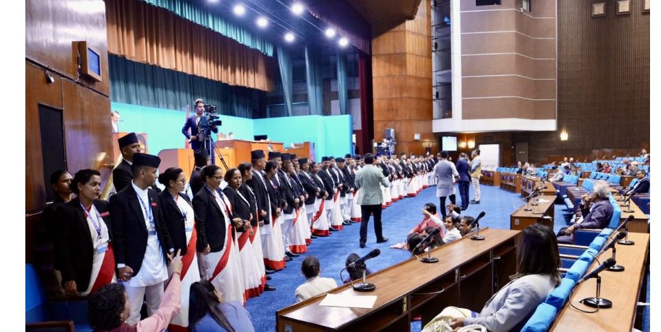 संसदमा माओवादी र एकीकृत समाजवादीले मागे निजामती विधेयक