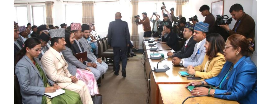 रास्वपाले बोलायो संसदीय दलको बैठक