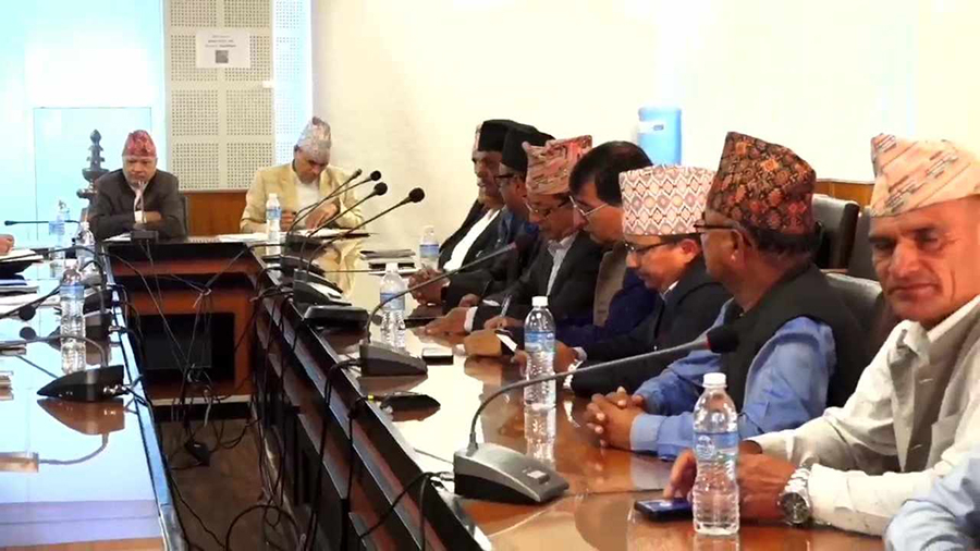 शिक्षक र सरकारबीच सिंहदरबारमा वार्ता जारी