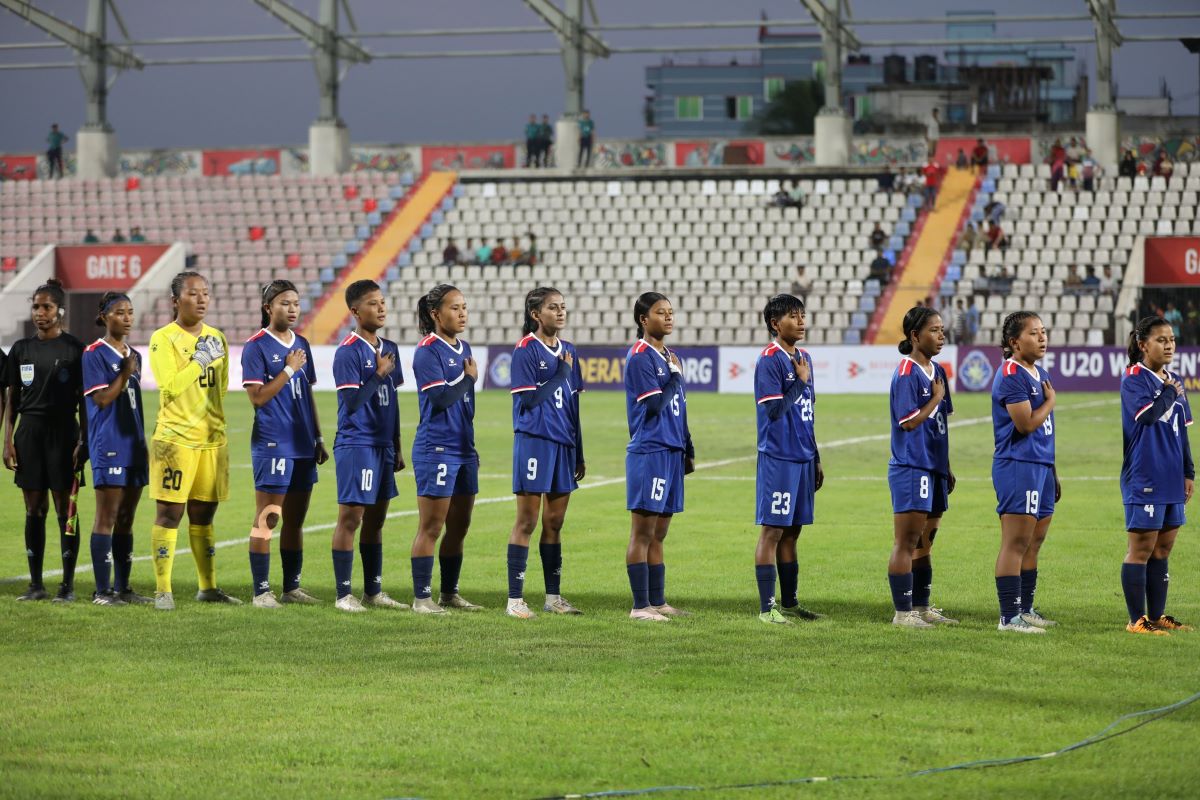 साफ यू-२० महिला च्याम्पियनसिपमा भुटानसँग खेल्दै नेपाल